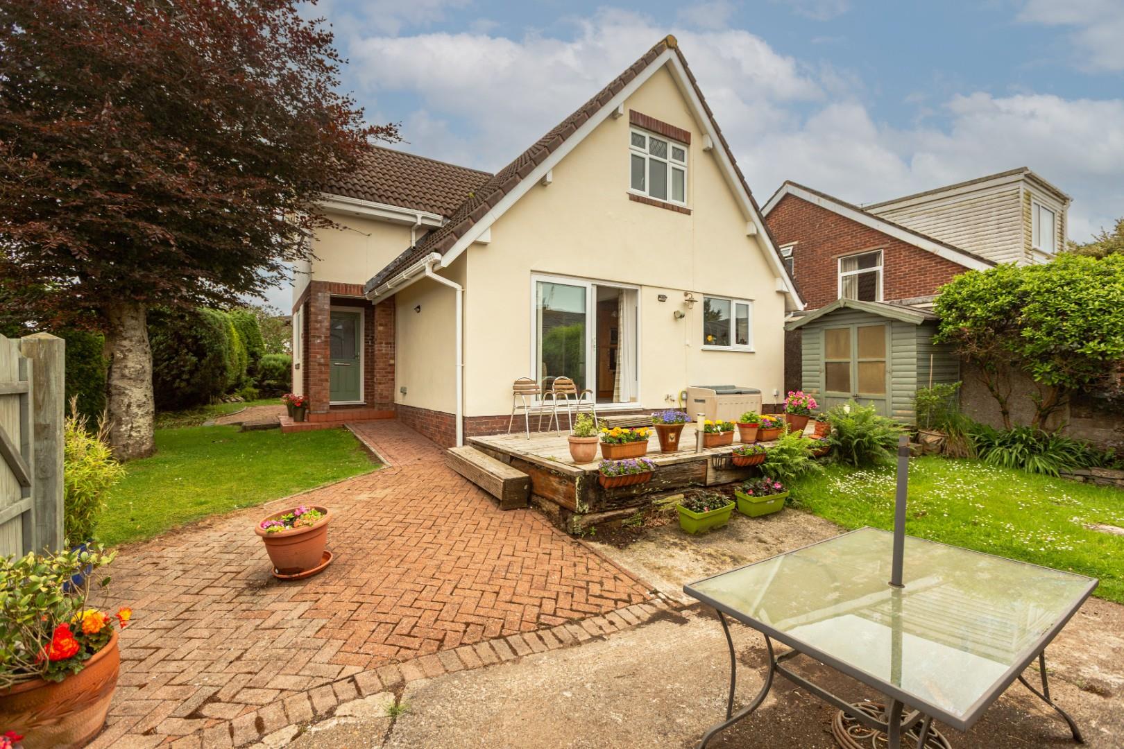 Fulmar Close, West Cross, Swansea, SA3 5RD